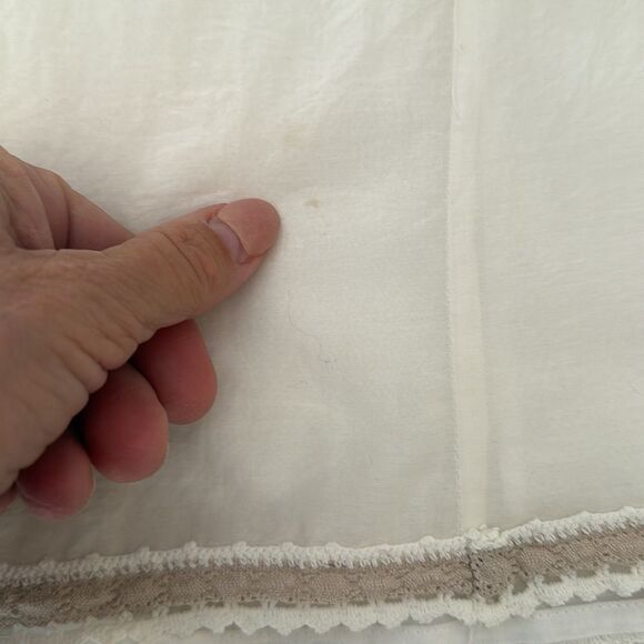 BCBG MaxAzria Boho Crochet Tank Top - Picture 8 of 8